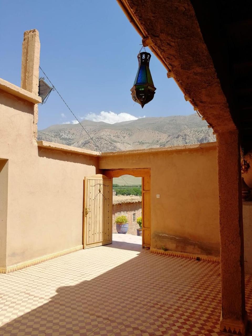 Hotel Kasbah Ait Bouguemez Agouti Exterior foto