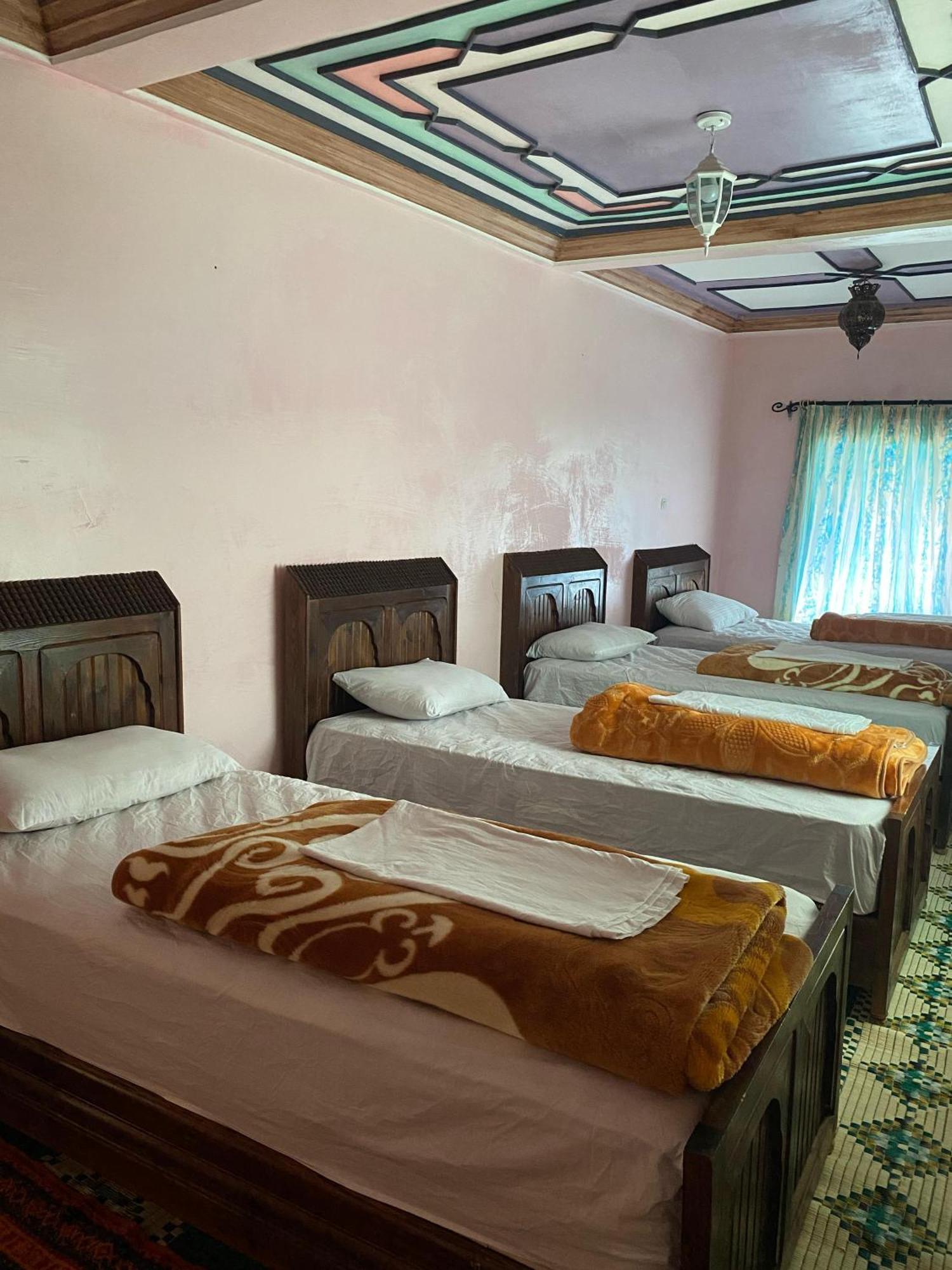 Hotel Kasbah Ait Bouguemez Agouti Exterior foto